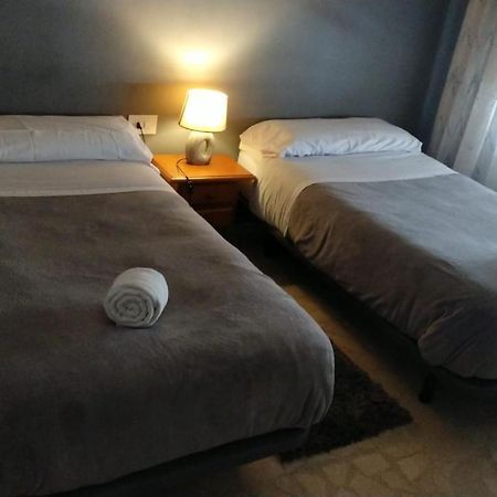 El Refugio Bed & Breakfast Villarrobledo Luaran gambar
